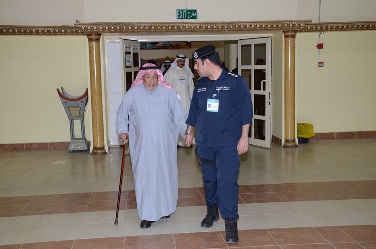 مساعدة﻿