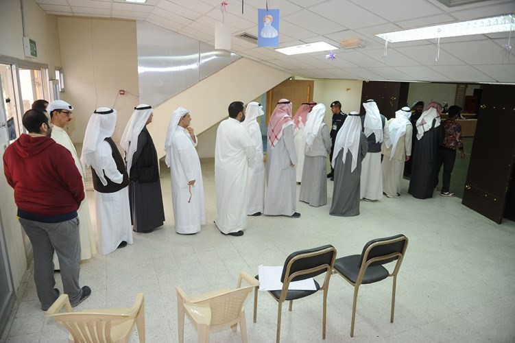 المواطنون أقبلوا بكثافة على التصويت﻿