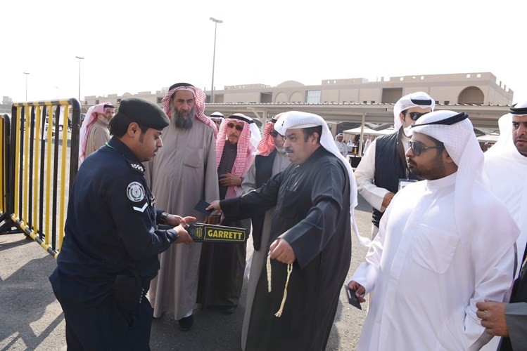 من الإجراءات الأمنية﻿