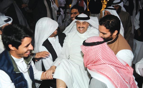 فرحة النائب محمد المطير بالعودة إلى المقعد النيابي               (هاني الشمري)