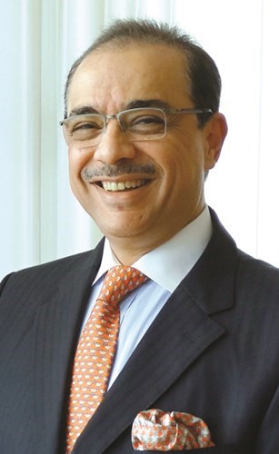 السفير بدر التنيب ﻿