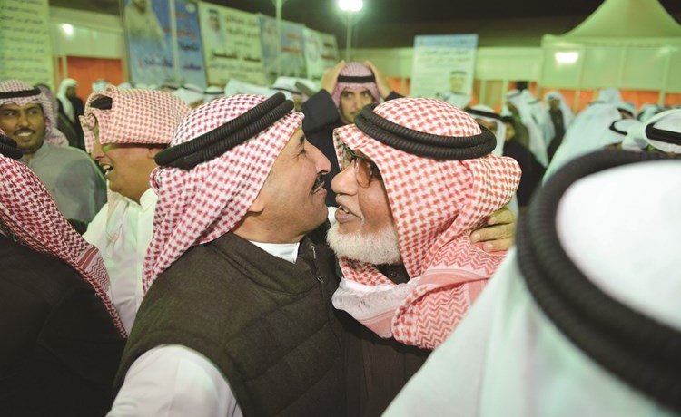 تهنئة من أحد كبار السن﻿