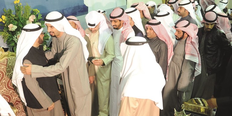 سعود الشويعر أثناء استقباله ابناء الدائرة الرابعة﻿