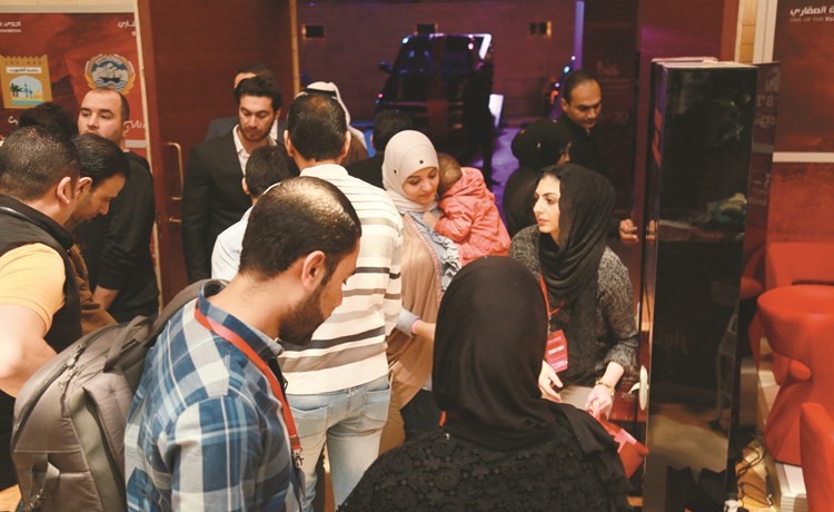 اقبال جماهيري كبير على المشاريع العقارية المصرية خلال المعرض﻿