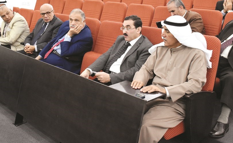 جانب من حضور المحاضرة﻿
