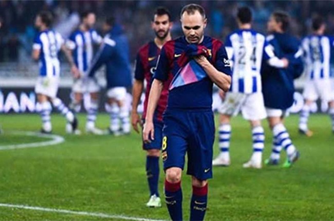 اسبانيا: نبأ سعيد لبرشلونة.. إنييستا جاهز لمواجهة ريال مدريد