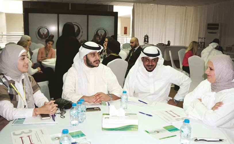 طلبة «AUM» في المؤتمر الدولي التاسع للقيادات الشابة 2016
