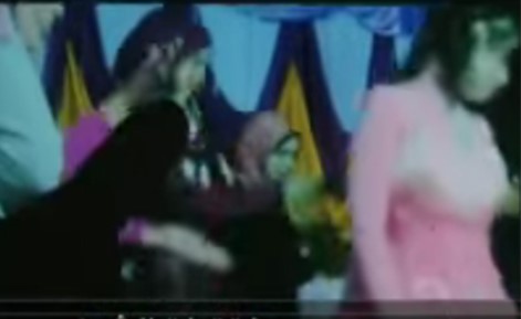 بالفيديو.. آخر لحظات حياة فتاة مصرية دافعت عن شرفها قبل محاولة اغتصابها وقتلها