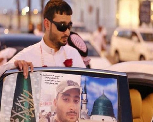 بالصور ..تعرف على الجندي الذي فقد بصره دفاعاً عن المسجد النبوي
