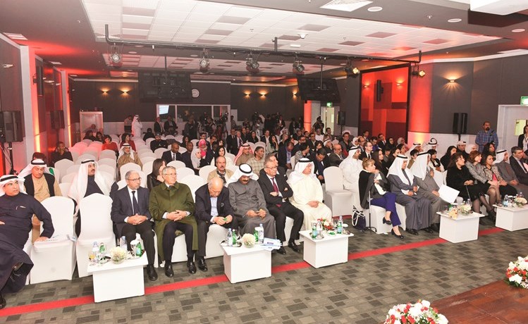 نخبة من الكتاب والأدباء حضروا حفل جائزة الملتقى للقصة القصيرة العربية﻿