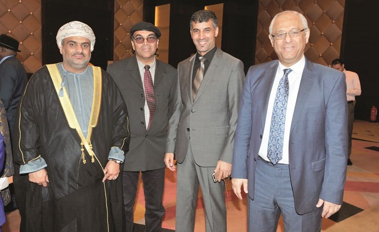 السفير العماني حامد بن سعيد والسفير المصري ياسر عاطف والقائم بالأعمال الليبي عبدالعال مرتضي﻿
