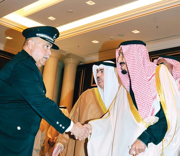 الفريق سليمان الفهد مرحبا بخادم الحرمين