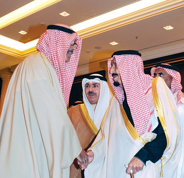 الشيخ فواز الخالد يرحب بخادم الحرمين