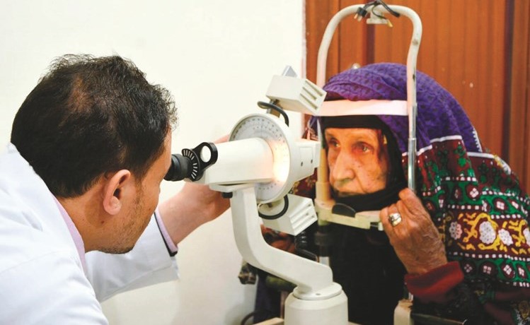 فحص إحدى الحالات﻿