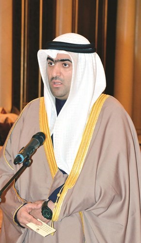 خالد الروضان يؤدي القسم ﻿