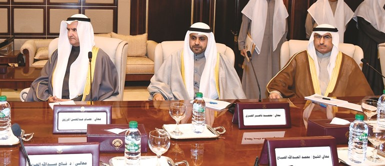 د. محمد الفارس ومحمد الجبري وعصام المرزوق﻿