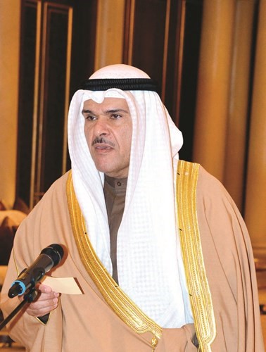 الشيخ سلمان الحمود يؤدي القسم﻿