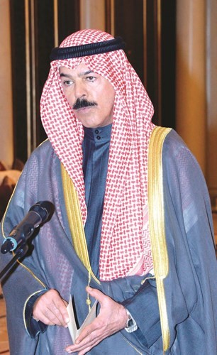 الشيخ محمد الخالد خلال تأدية القسم ﻿