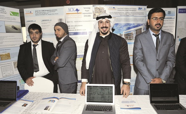 عبدالله البشارة مع مشروعه﻿
