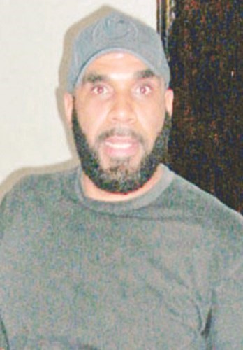 خالد سلطان ﻿