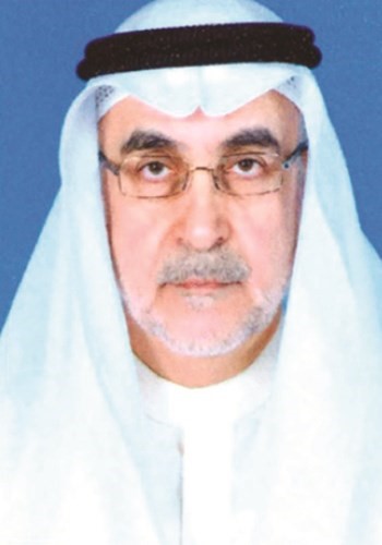 أحمد لاري ﻿