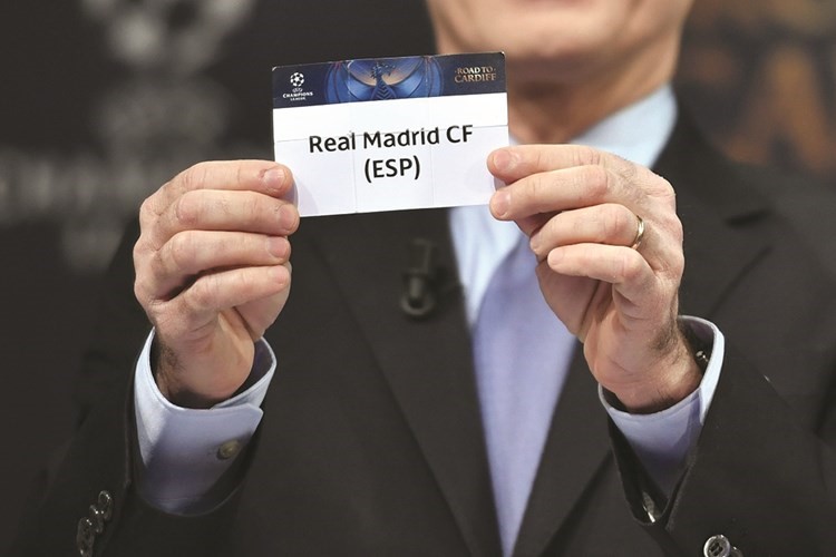 القرعة جنبت حامل اللقب ريال مدريد مواجهات قوية﻿