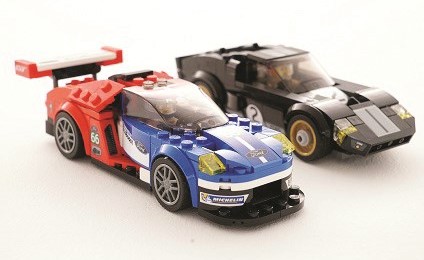 «فورد» تطرح تصميماً لطرازات «GT 40» وفورد «GT» الجديدة باستخدام مكعبات «الليغو»