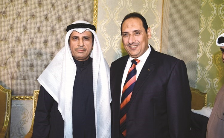 د. فالح العزب مع الزميل أسامة ابو السعود(ريليش كومار)﻿