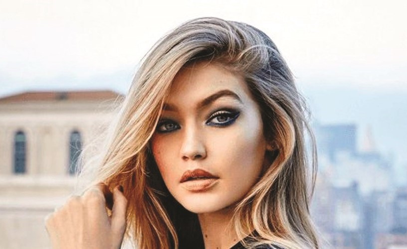 جيجي  لـ «سويفت»: سنة حلوة يا جميل