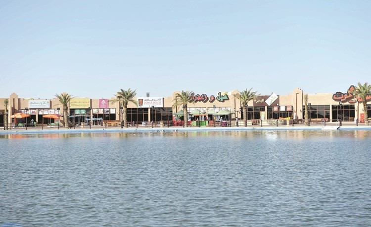 أجواء مميزة لرواد القرية التراثية(قاسم باشا) ﻿