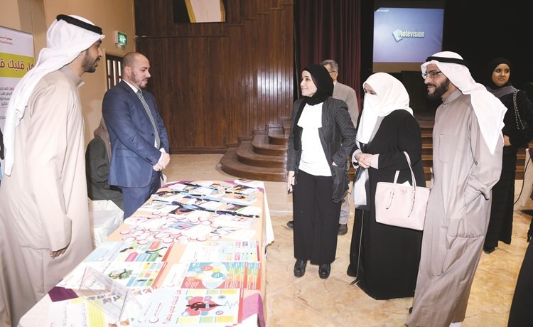جولة في المعرض