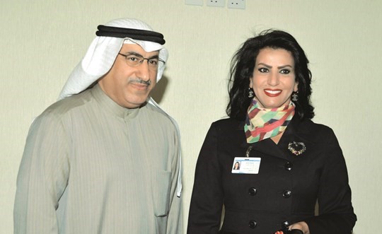 فاطمة العازمي مهنئة الفارس ﻿