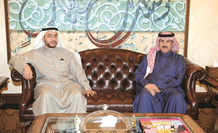 الشيخ مبارك الدعيج وعامر البسيس ﻿