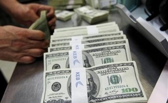 الدولار عند 18.50 جنيهاً والـ 1000 جنيه بـ 16.370 ديناراً