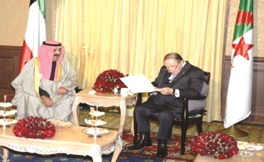 الرئيس الجزائري عبدالعزيز بوتفليقة يتسلم رسالة صاحب السمو الامير الشيخ صباح الأحمد ﻿﻿من الشيخ ناصر صباح الاحمد ﻿