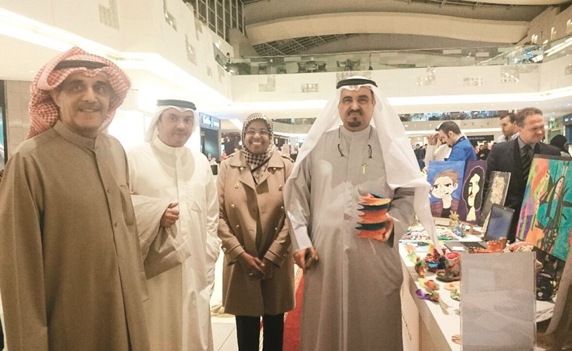 مجلس إدارة مدرسة دسمان ثنائية اللغة والهيئة العامة لشؤون ذوي الإعاقة ﻿