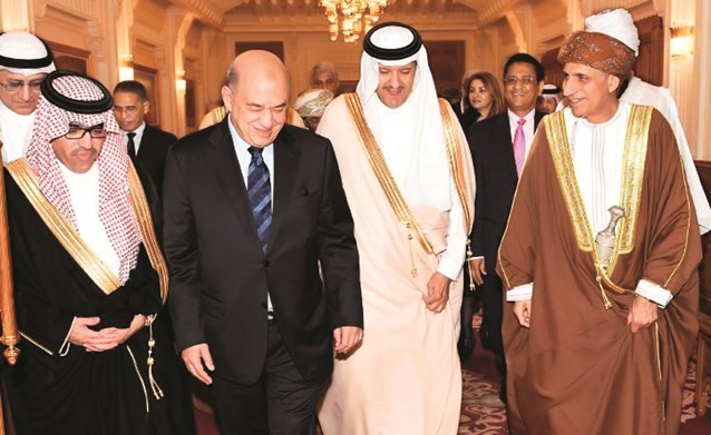 صاحب السمو السيد فهد بن محمود آل سعيد وصاحب السمو الملكي الأمير سلطان بن سلمان ووزير السياحة المصري محمد يحيى﻿