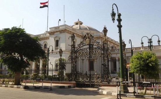السفارات والقنصليات في الخارج في مرمى نيران البرلمان