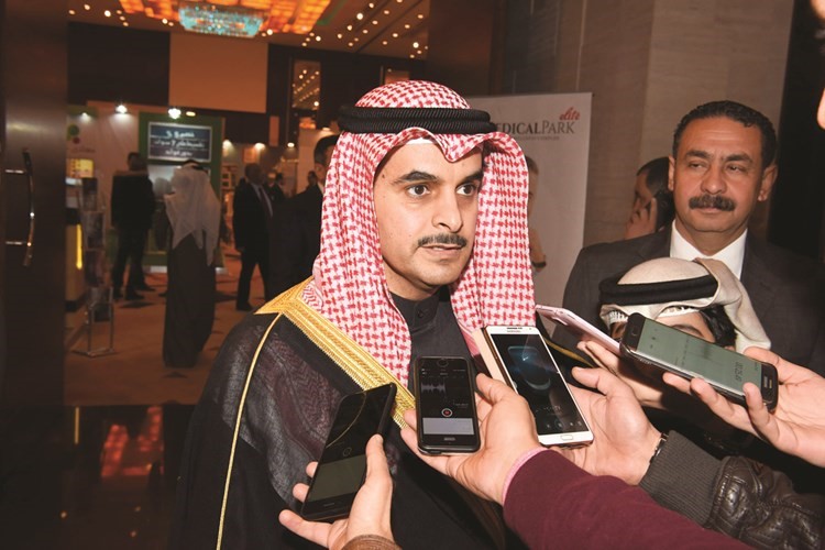 د. محمد الجلال متحدثا﻿