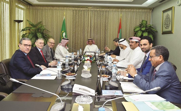 د.عبدالرحمن الحميدي يترأس الاجتماع ﻿