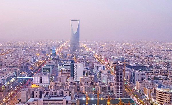 السعودية: لا ضرائب على المواطن أو المقيم