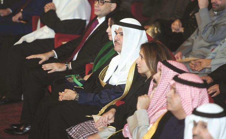 الشيخ سلمان الحمود والشيخ عبدالله ناصر صباح الأحمد والشيخة دانة ناصر صباح الأحمد