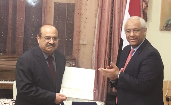 السفارة المصرية تكرم المفكر والفيلسوف د.عادل مصطفى