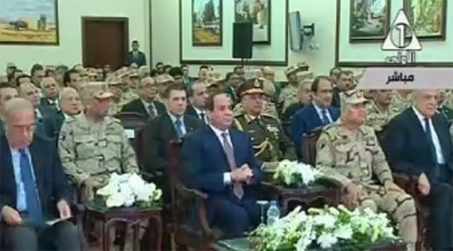 بالفيديو والصور.. السيسي: القوات المسلحة لها 1.5 إلى 2% من الاقتصاد المصري وليس 50%