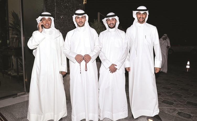 راشد وحمد وصلاح ويوسف المدلج﻿