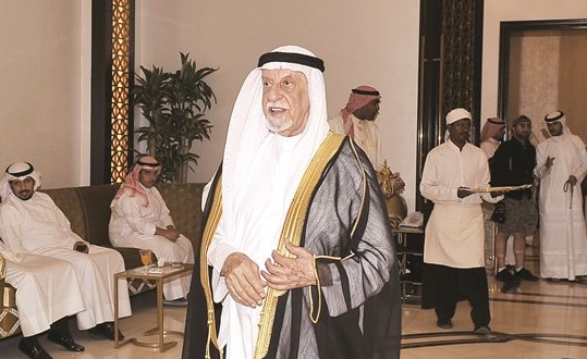 عبدالعزيز الغنام مباركا افتتاح ديوان المدلج﻿
