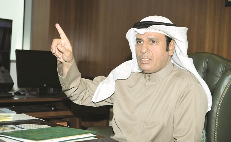 د.فالح العزب لـ «الأنباء»: جلسات مسائية بالمحاكم لسرعة الفصل في القضايا