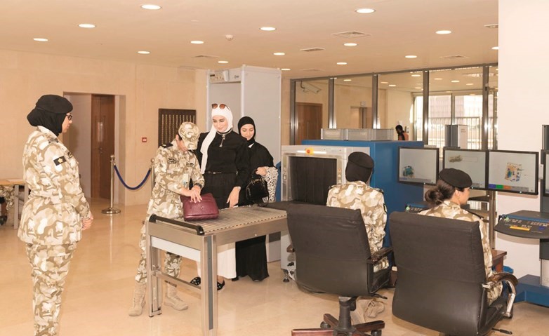 تفتيش لحفظ أمن مجلس الأمة﻿
