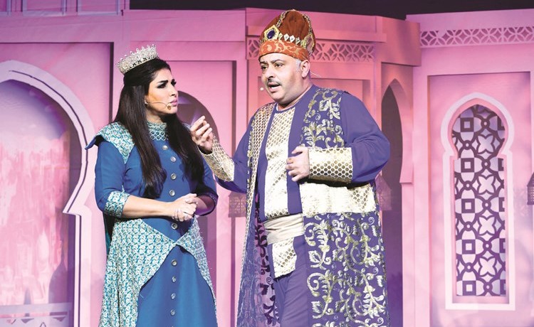  ومع زهرة عرفات في مسرحية الحكم لكم﻿