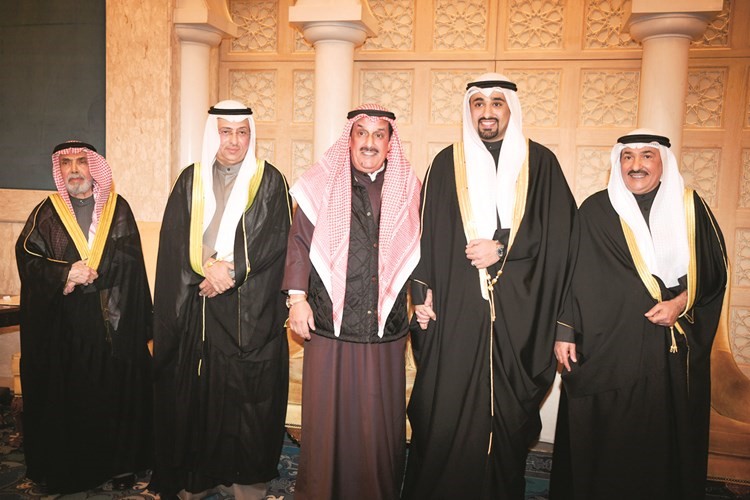 عبدالعزيز الشعلان مهنئا﻿